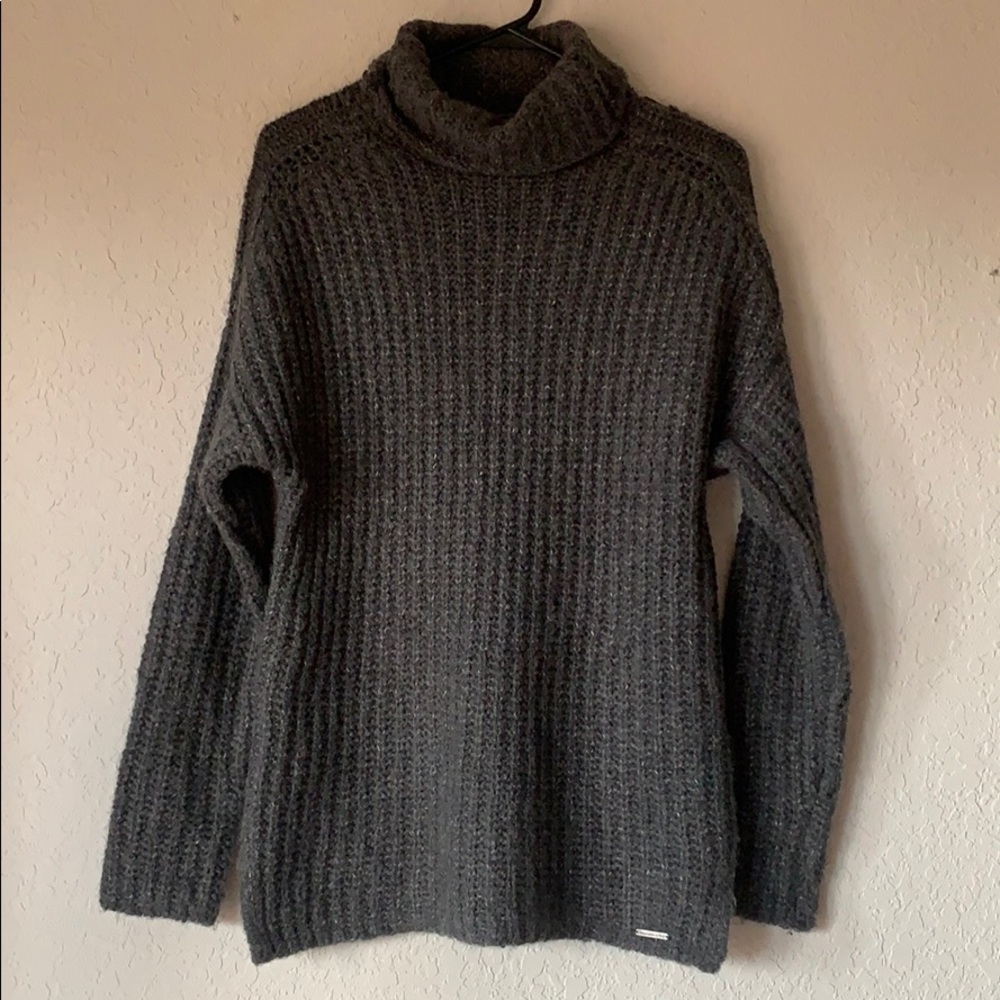 Abercrombie & Fitch Grey Sweater